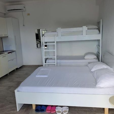 סרנדה Luigi S Fairyview Apartment מראה חיצוני תמונה