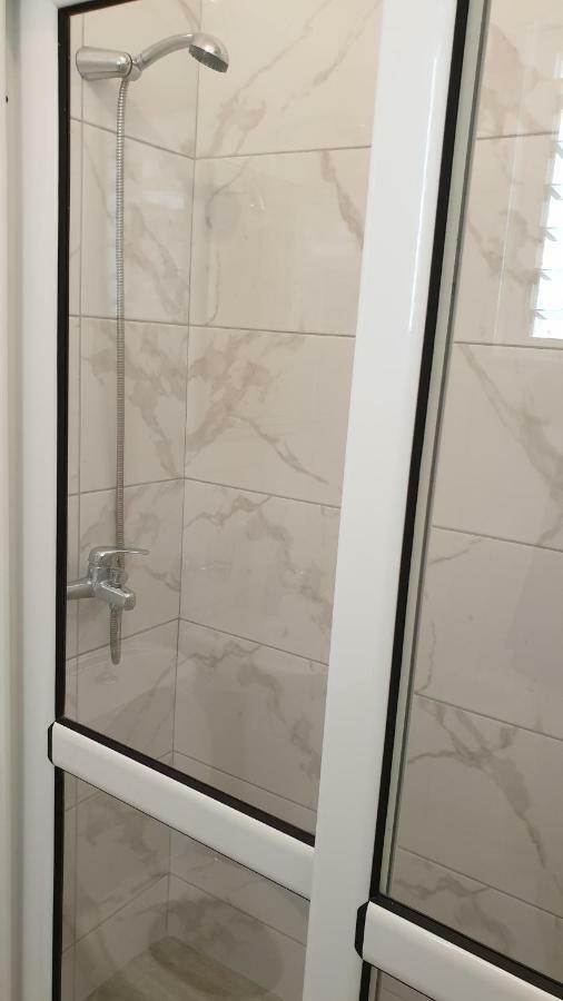 סרנדה Luigi S Fairyview Apartment מראה חיצוני תמונה